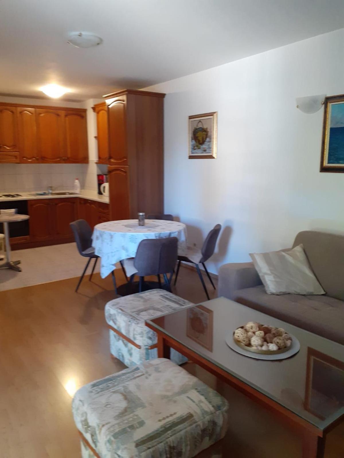 Apartman Mira ماكارسكا المظهر الخارجي الصورة